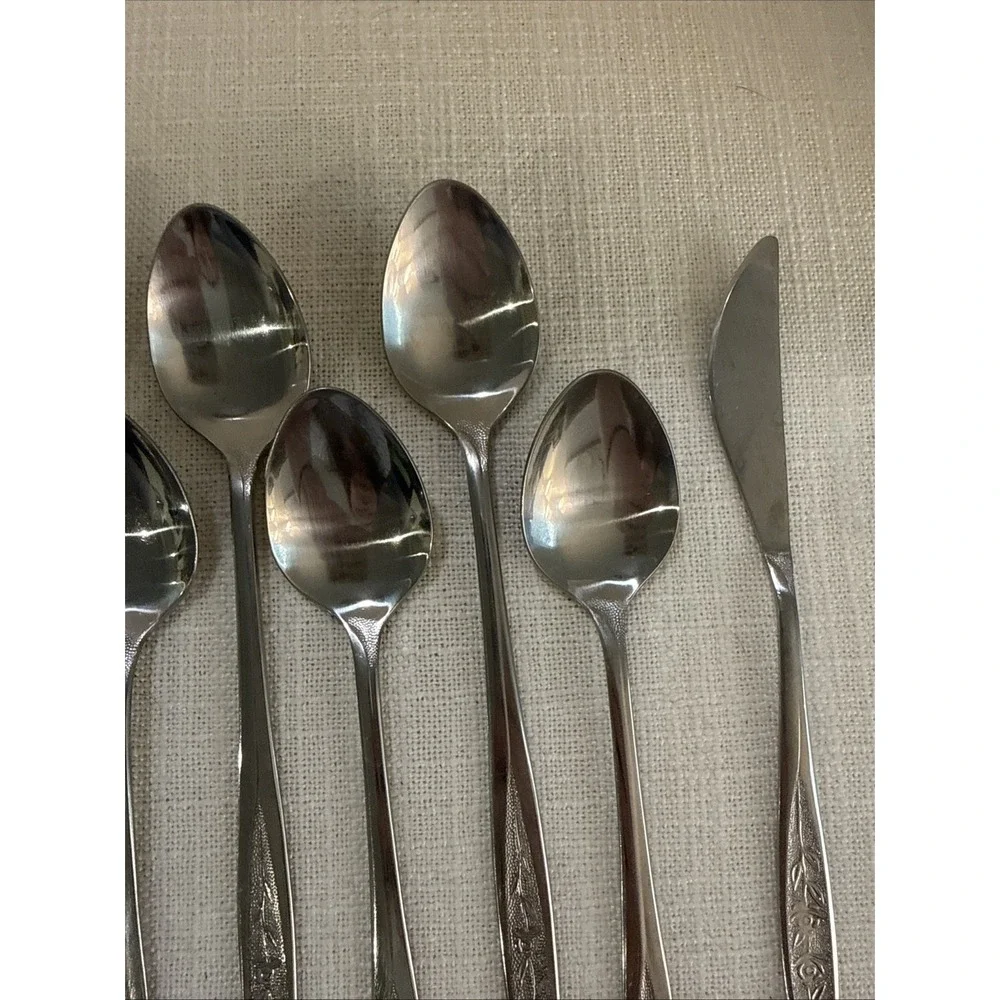 8 Iced Tea Spoons & Butter Knife Custom Craft CUS1 Rose Flower‎ Stainless Taiwan